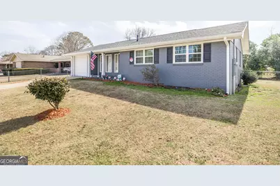 82 Oliver Drive, Warner Robins, GA 31088 - Photo 2