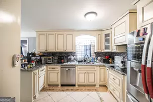 82 Oliver Dr, Warner Robins, GA 31088 - Photo 8