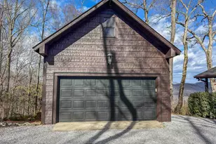 383 Bayberry Ln, Sky Valley, GA 30537 - Photo 72