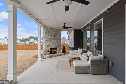 115 Putney Way, Senoia, GA 30276 - Photo 4