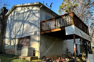 36 Textile Ave, Lavonia, GA 30553 - Photo 6