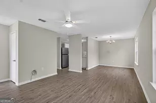 149 Laurel Ridge W, Lagrange, GA 30240 - Photo 4