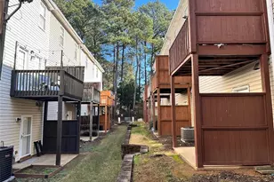 2375 Beaver Falls Dr, Norcross, GA 30071 - Photo 4