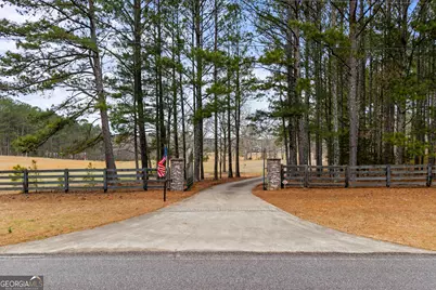 305 Fairplay Street, Rutledge, GA 30663 - Photo 2