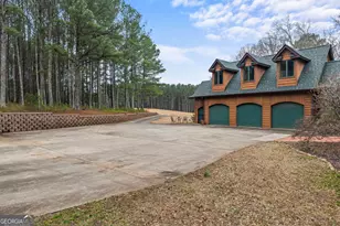 305 Fairplay St, Rutledge, GA 30663 - Photo 8