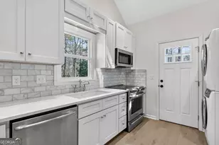 119 Old Mill Ct, Carrollton, GA 30117 - Photo 8
