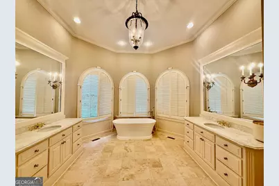 708 Town and Country Drive, Adel, GA 31620 - Photo 32