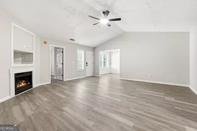 4480 English Loop, Lithonia, GA 30038 - Photo 4