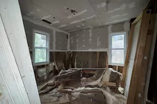 2005 Arlington Cir NW, Atlanta, GA 30318 - Photo 14