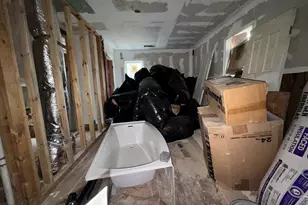 2005 Arlington Cir NW, Atlanta, GA 30318 - Photo 6