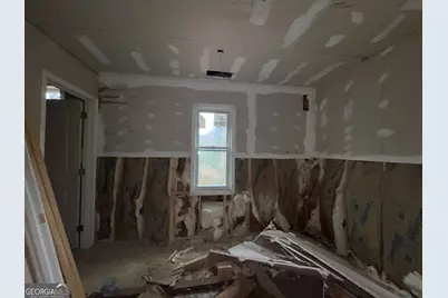 2005 Arlington Circle NW, Atlanta, GA 30318 - Photo 18