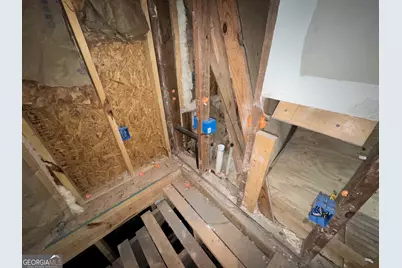 2005 Arlington Circle NW, Atlanta, GA 30318 - Photo 10