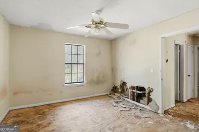 5452 Forest Path Court, Stone Mountain, GA 30088 - Photo 16