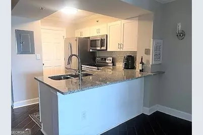 795 Hammond Drive #807, Sandy Springs, GA 30328 - Photo 8