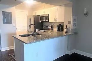 795 Hammond Dr, Sandy Springs, GA 30328 - Photo 8