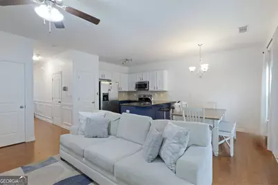 7656 Green Glade Way, Lithonia, GA 30038 - Photo 4