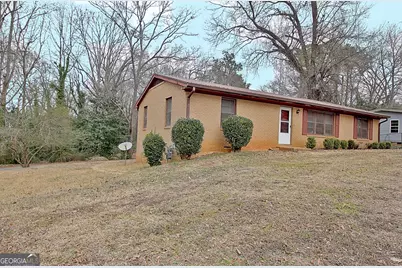 75 Camellia Drive, Newnan, GA 30263 - Photo 2