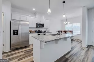 324 Abode Ave, Hinesville, GA 31313 - Photo 2