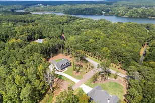 37 Alcovy Springs Dr, Monroe, GA 30656 - Photo 4