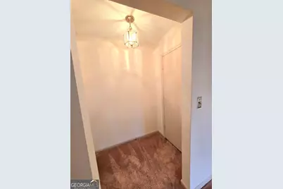 6851 Roswell Rd #I13, Sandy Springs, GA 30328 - Photo 4