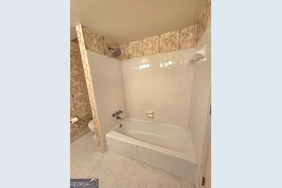 6851 Roswell Rd #I13, Sandy Springs, GA 30328 - Photo 16