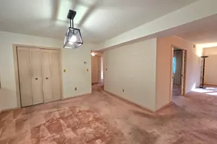 6851 Roswell Rd, Sandy Springs, GA 30328 - Photo 8