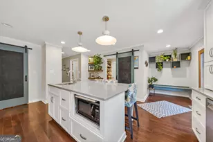 220 Tanglewood Dr, Athens, GA 30606 - Photo 16