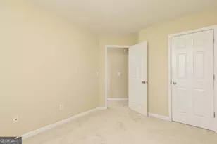 2031 Lakeshore Overlook Dr, Kennesaw, GA 30152 - Photo 26