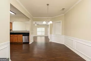 2031 Lakeshore Overlook Dr, Kennesaw, GA 30152 - Photo 6