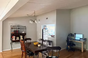 1367 Myrtle Creek Dr, Norcross, GA 30093 - Photo 4