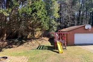 1367 Myrtle Creek Dr, Norcross, GA 30093 - Photo 14