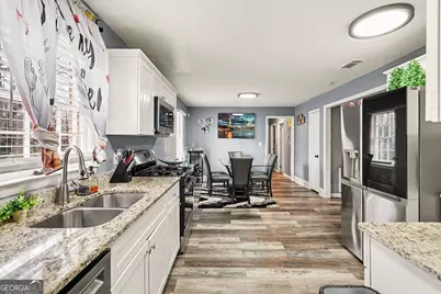 7133 Carolyn Circle, Lithia Springs, GA 30122 - Photo 4