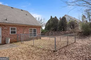 11203 Knotty Pine Pl, Hampton, GA 30228 - Photo 16