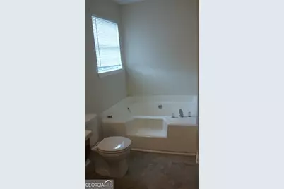 5855 Eagles Crossing Lane, Riverdale, GA 30274 - Photo 6