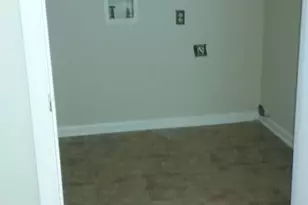 5855 Eagles Crossing Ln, Riverdale, GA 30274 - Photo 10