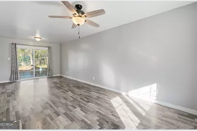 8 Larchmont Court, Savannah, GA 31419 - Photo 4