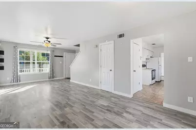 8 Larchmont Court, Savannah, GA 31419 - Photo 2