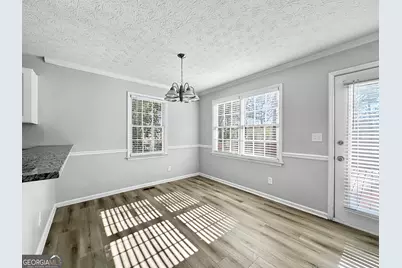 1890 Tree Brooke Lane, Snellville, GA 30078 - Photo 6