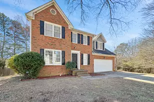 1890 Tree Brooke Ln, Snellville, GA 30078 - Photo 2