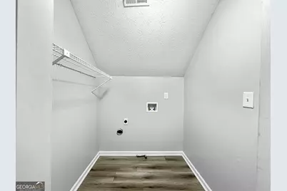 1890 Tree Brooke Lane, Snellville, GA 30078 - Photo 8