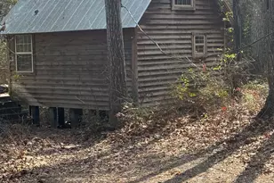 1675 Hi Roc Rd NE, Conyers, GA 30012 - Photo 6