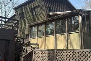 1675 Hi Roc Rd NE, Conyers, GA 30012 - Photo 4