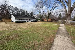 1975 Broad St, Statham, GA 30666 - Photo 4