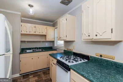 6626 Imperial Drive, Morrow, GA 30260 - Photo 8