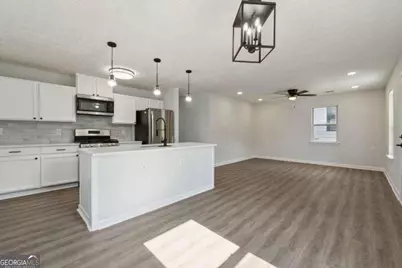 823 Humphries Street SW, Atlanta, GA 30310 - Photo 2