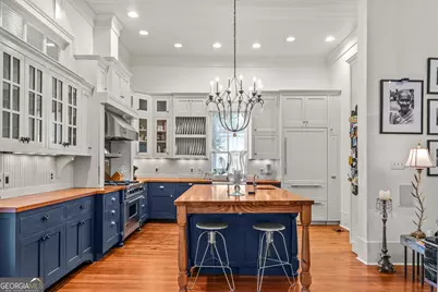 358 Pine Street, Madison, GA 30650 - Photo 14