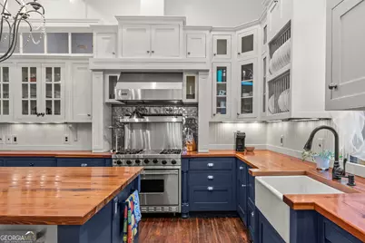 358 Pine Street, Madison, GA 30650 - Photo 16