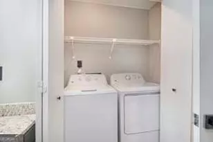 9432 Cypress Ln, Jonesboro, GA 30238 - Photo 16