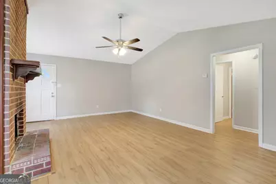 125 Belle Drive, Fayetteville, GA 30214 - Photo 8