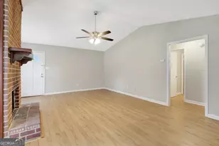 125 Belle Dr, Fayetteville, GA 30214 - Photo 8